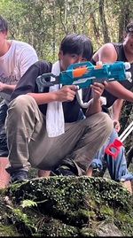 �⋴